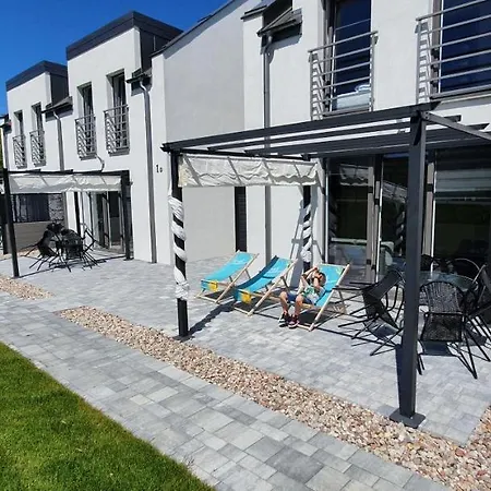 California Apartment *